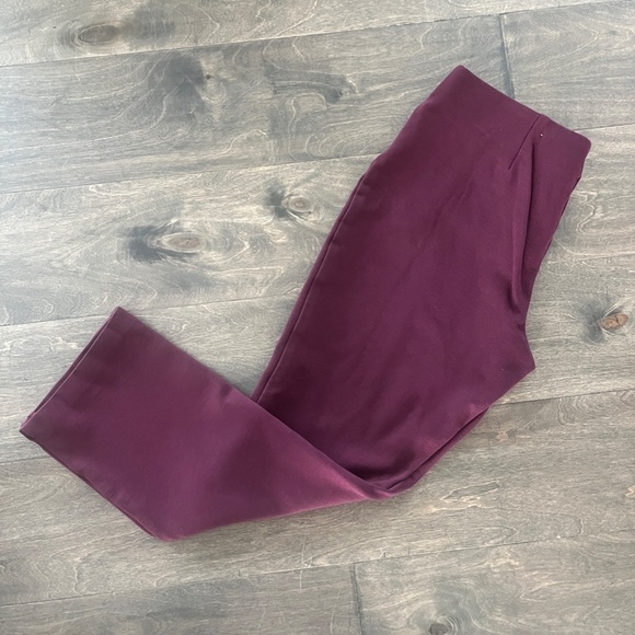 Chico's Burgundy Stretch Ankle Pants, size 1.5R - Picture 2 of 11